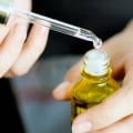 How to Effectively Use Tea Tree Oil for Toenail Fungus Cure